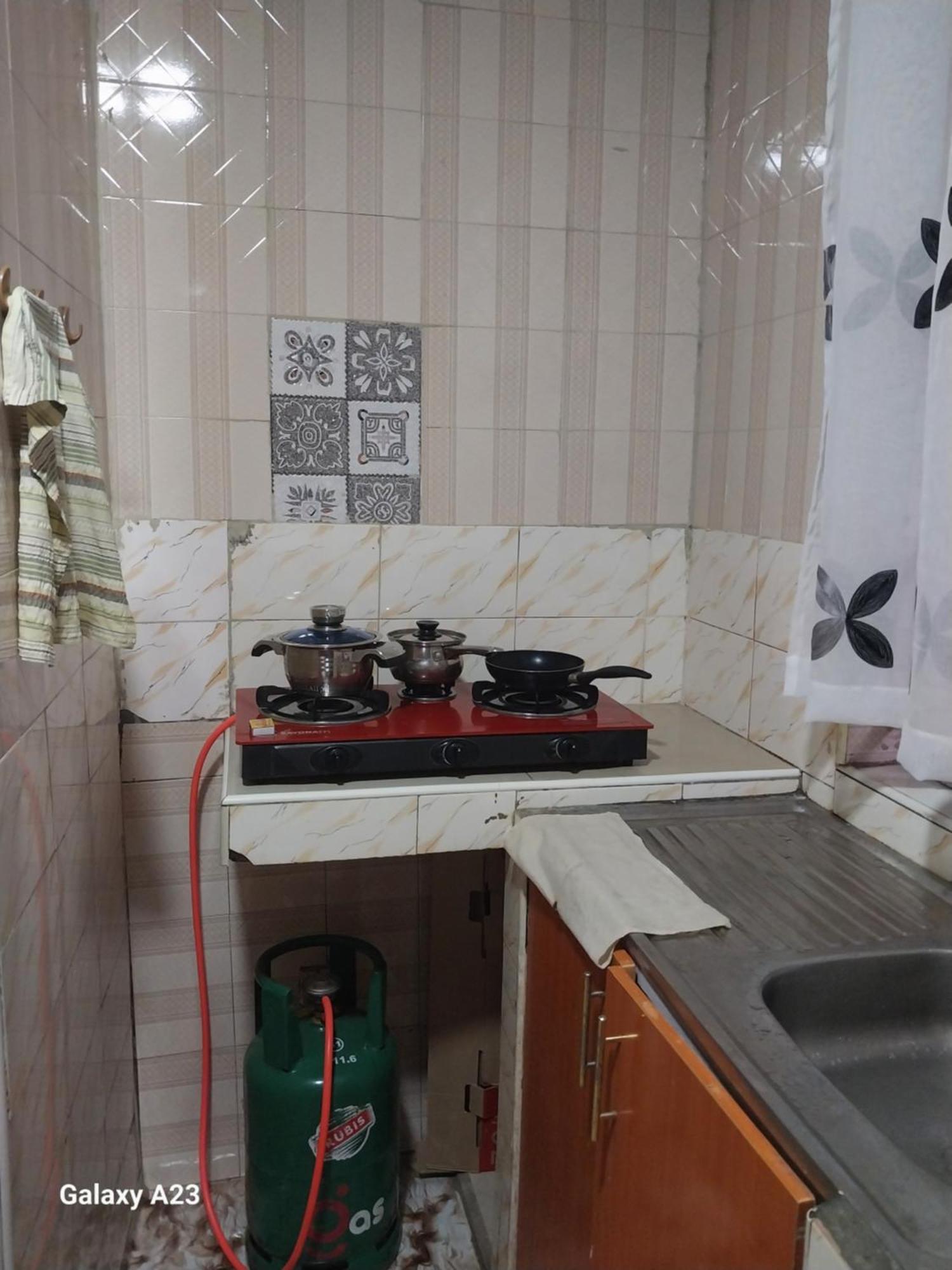 Hawls Apartment Кісуму Екстер'єр фото